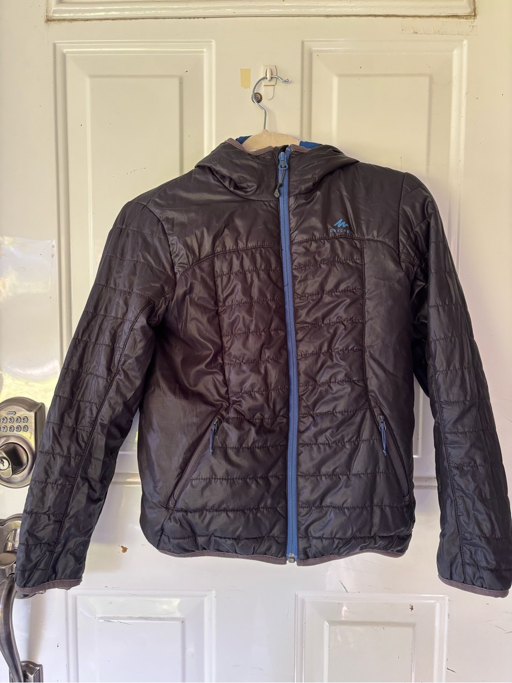 Kids Decathlon Quechua Black Puffer Jacket with Blue Trim sz 10-11